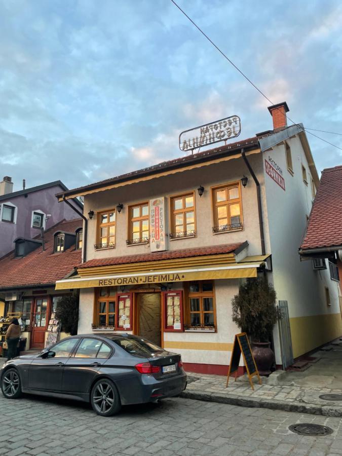 Lux Jefimija Apartment Valjevo Luaran gambar